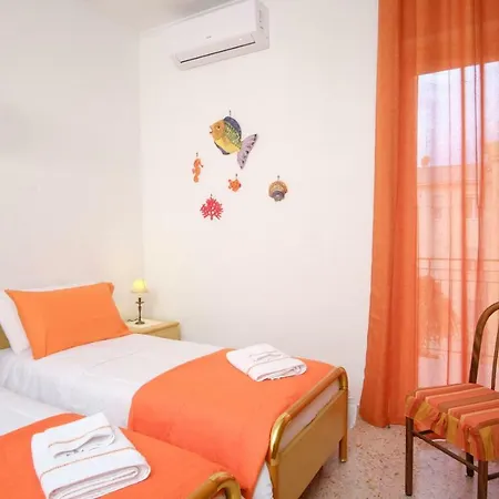 Holiday home Green House Adriana *